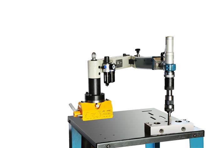 磁力吸盤攻絲機(jī)