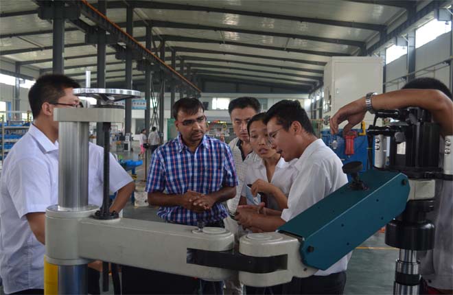 攻絲機|氣動攻絲機|電動攻絲機